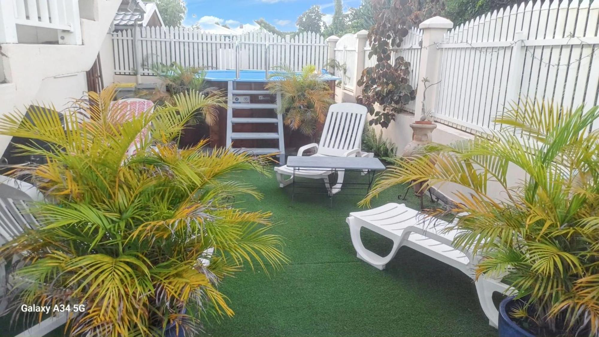 Villa Elegante A Saint Francois Avec Piscine Privee Toute L'Annee Екстериор снимка